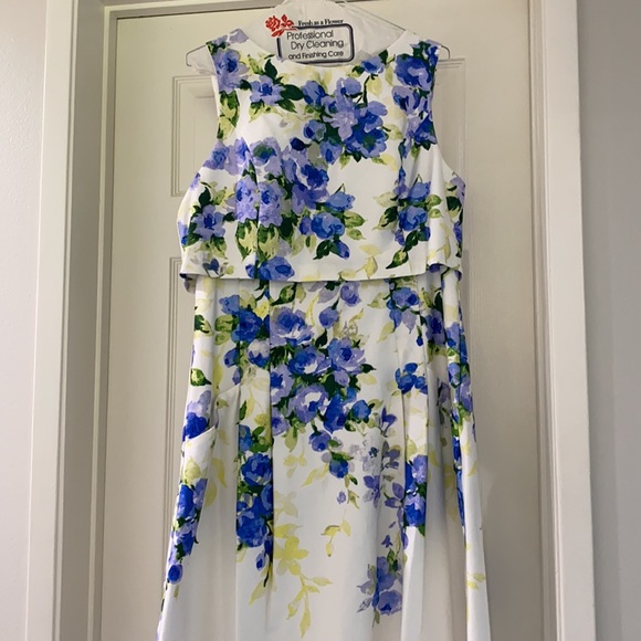 Stunning spring summer dress with pockets ! - Picture 2 of 2